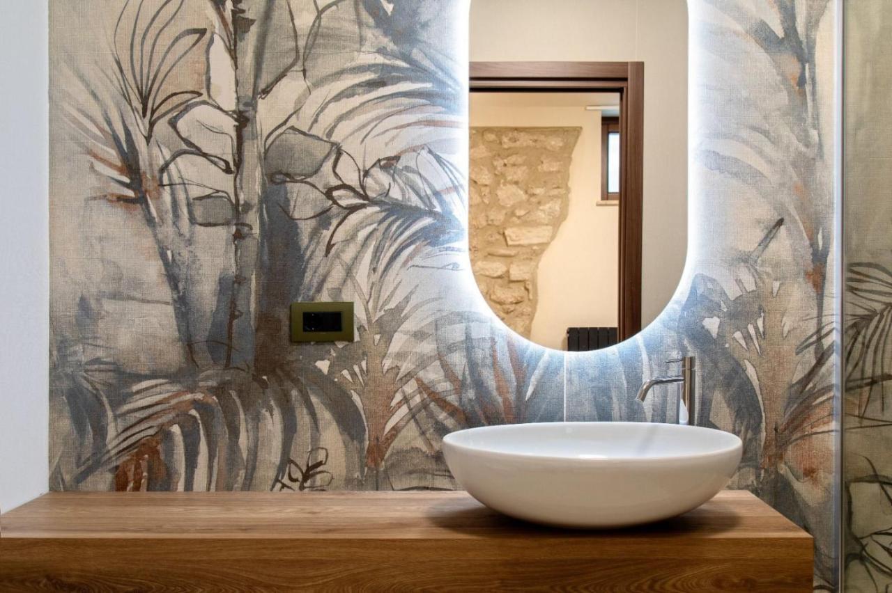 Destasu' Bed And Wellness Hotel Castel del Monte  Exterior photo